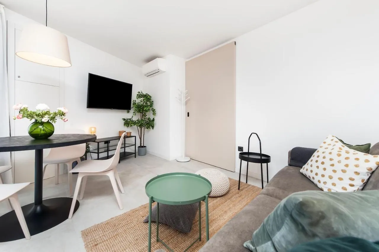 Modern And Cozy Apartments Salt & Pepper In Heart Of ロヴィニ